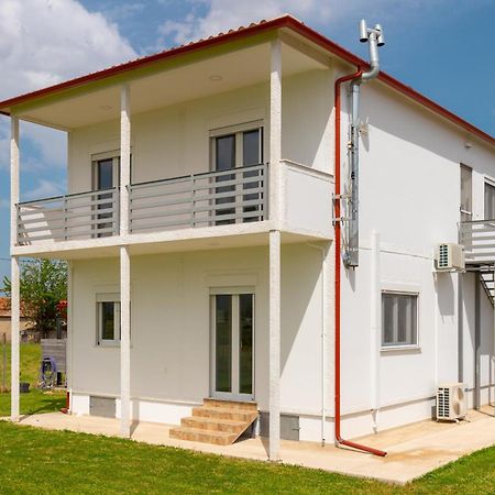Countryside Apartments First Floor Tríkala Kültér fotó